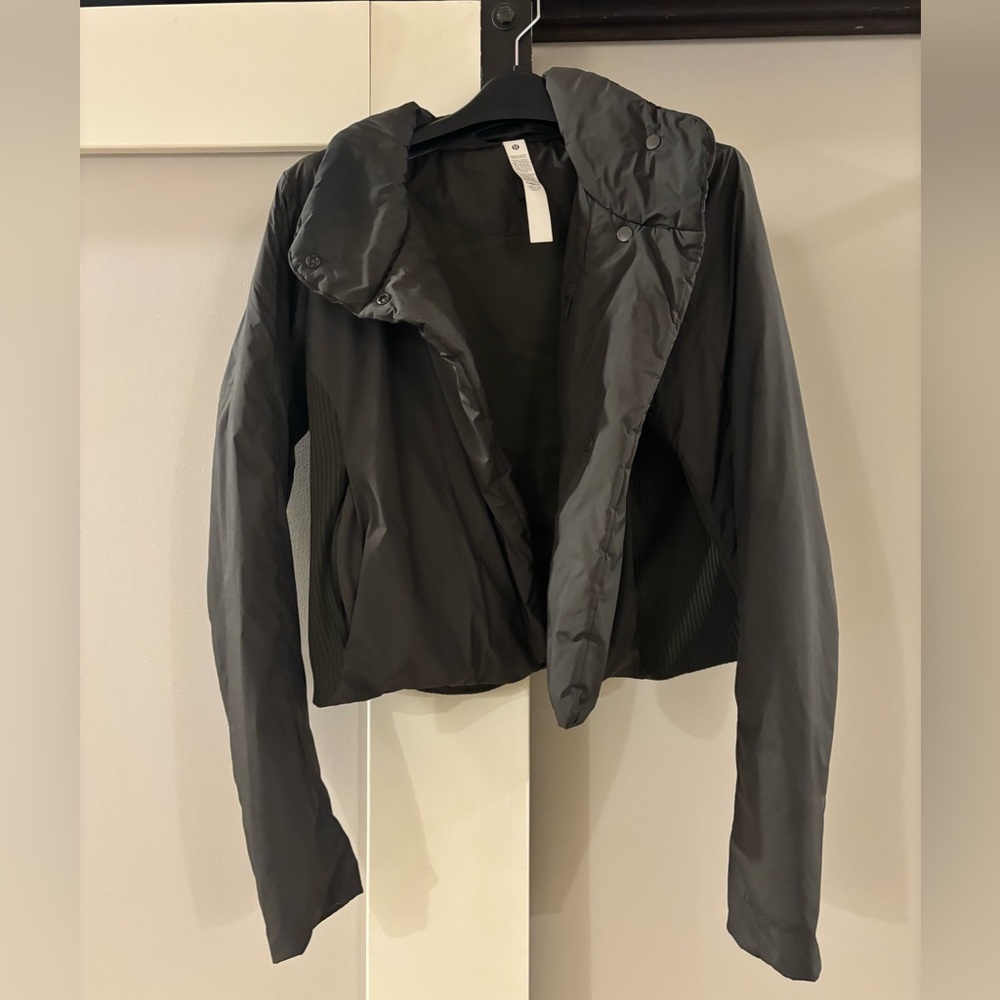 Lululemon sleek city cropped jacket in hunter green